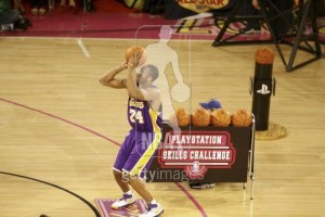 kobe-shooting